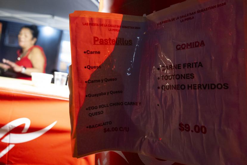 Bacalaitos a .00 en La Perla.