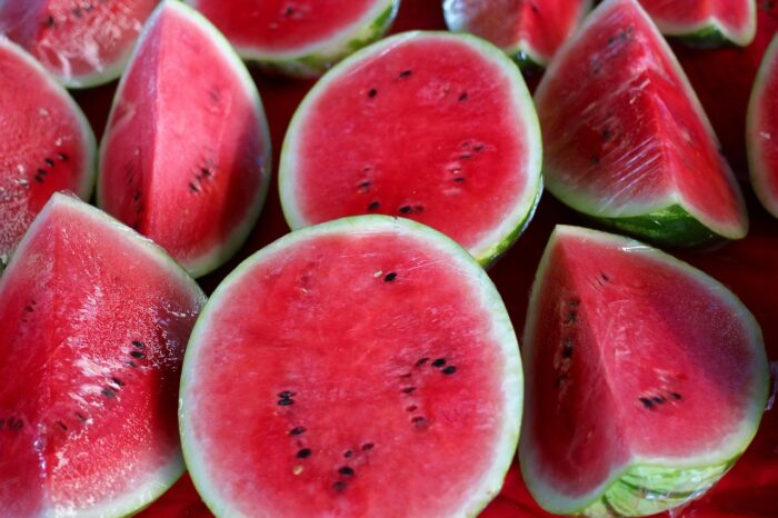 Oro rojo: la fruta que ayuda a prevenir el cancer, regula la tension arterial y facilita la digestion