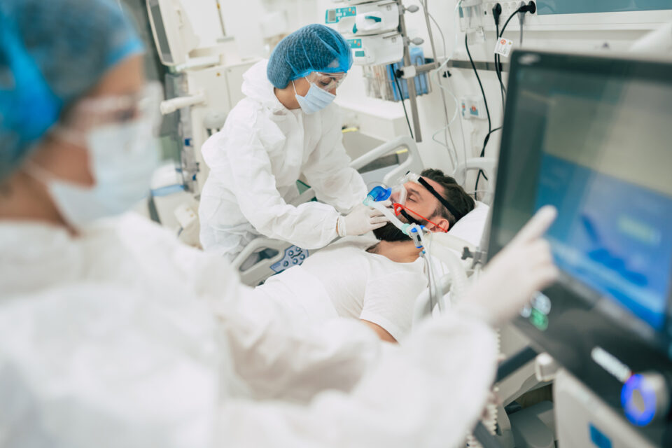 La pandemia de covid acelero el envejecimiento en el cerebro de las personas, incluso si no se infectaron